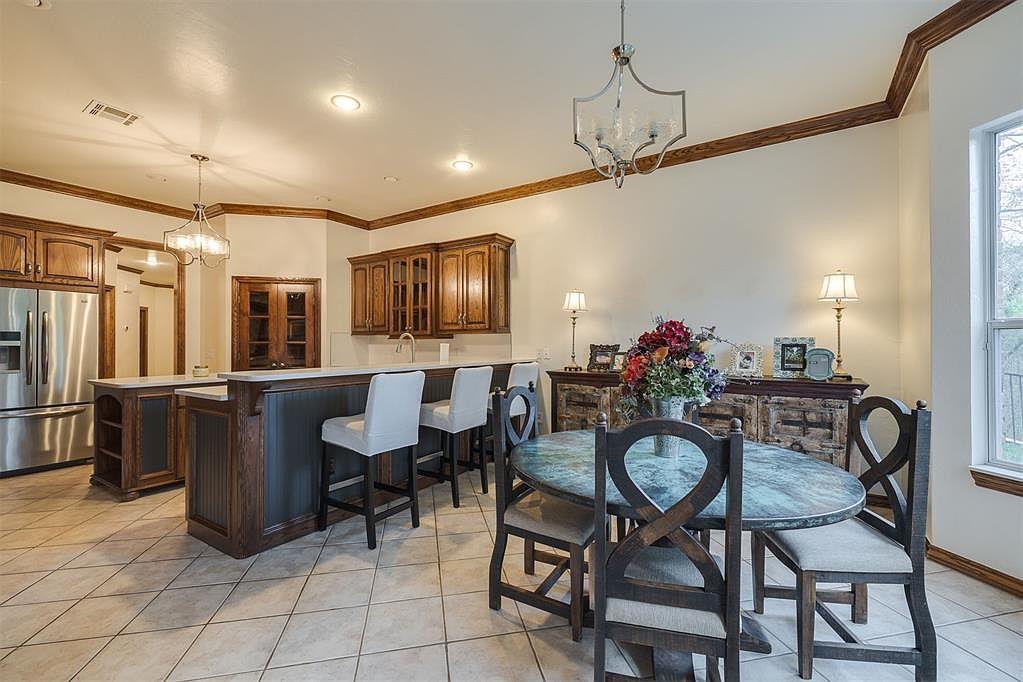 3812 Creek Bank Drive Property Photo 18