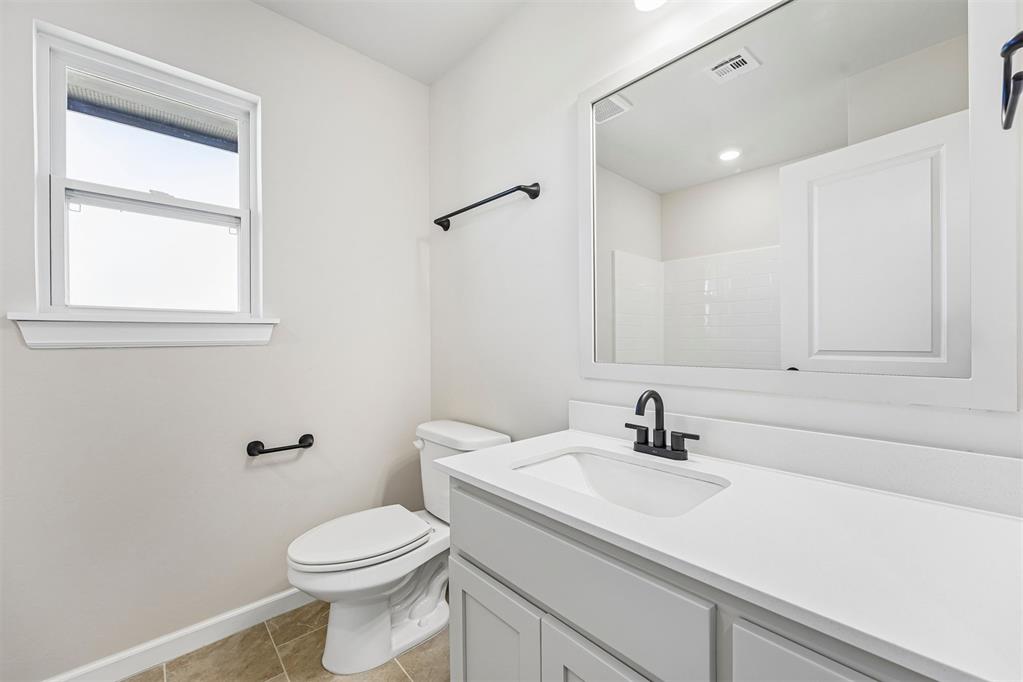 1800 Pin Cherry Lane Property Photo 22