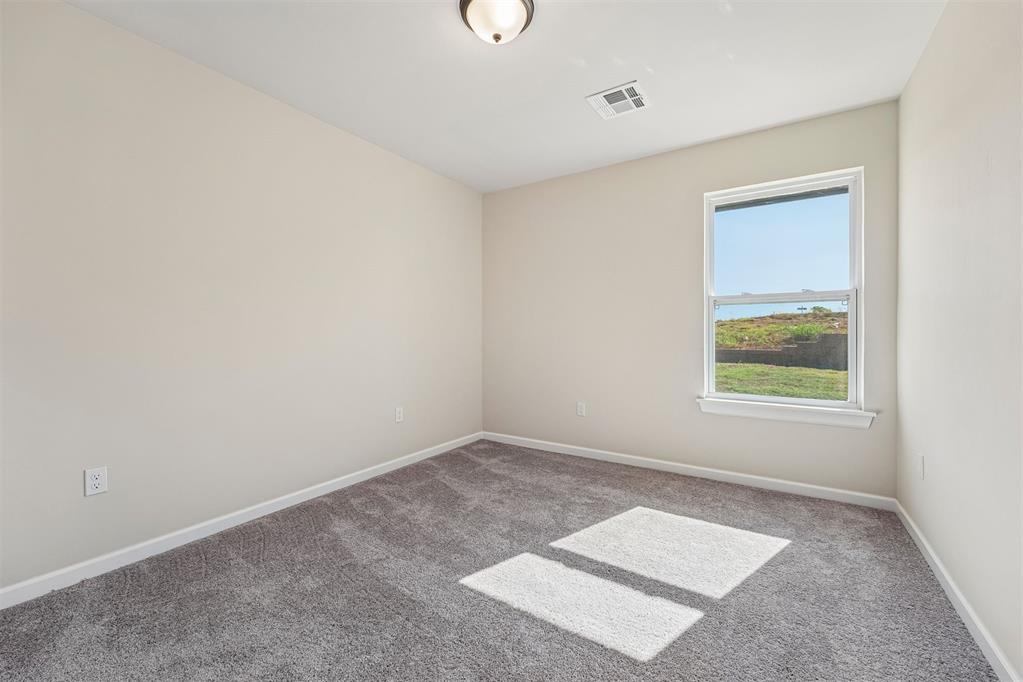 1800 Pin Cherry Lane Property Photo 24
