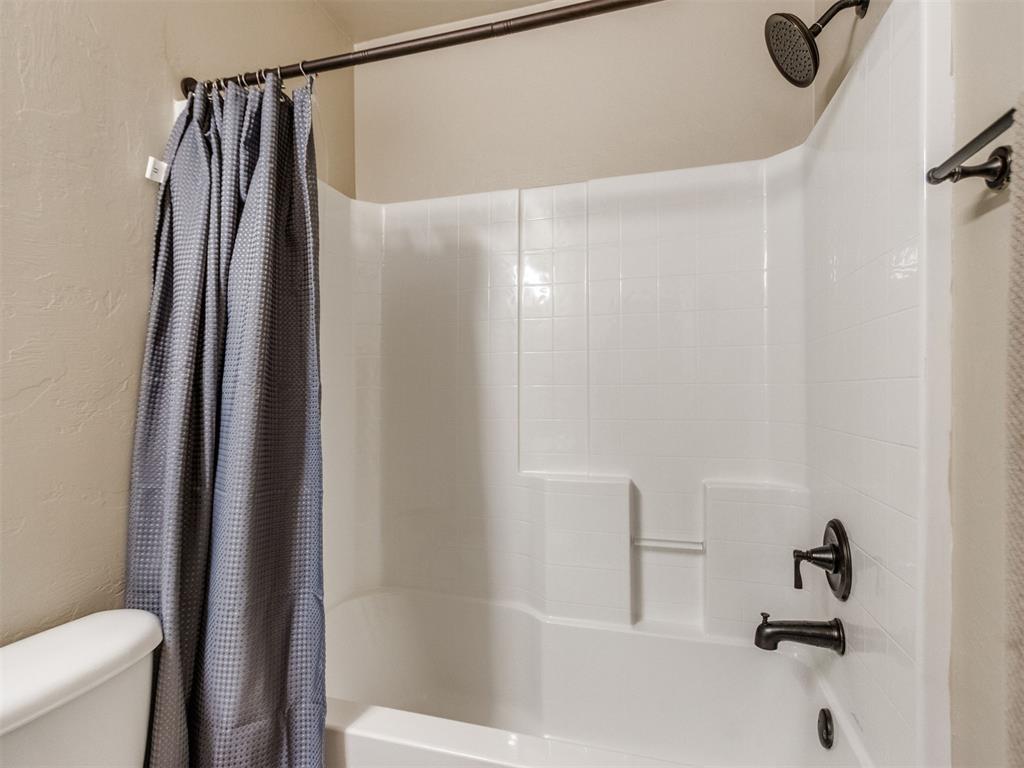10820 Turtlewood Drive Property Photo 28