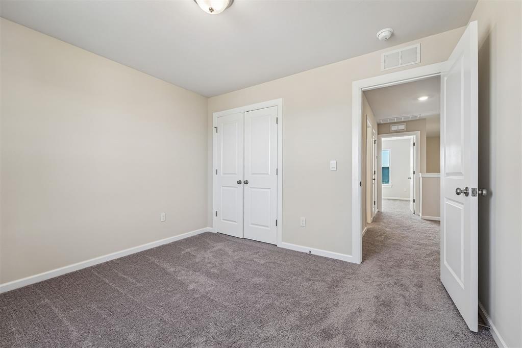 1687 Bloomington Court Property Photo 23