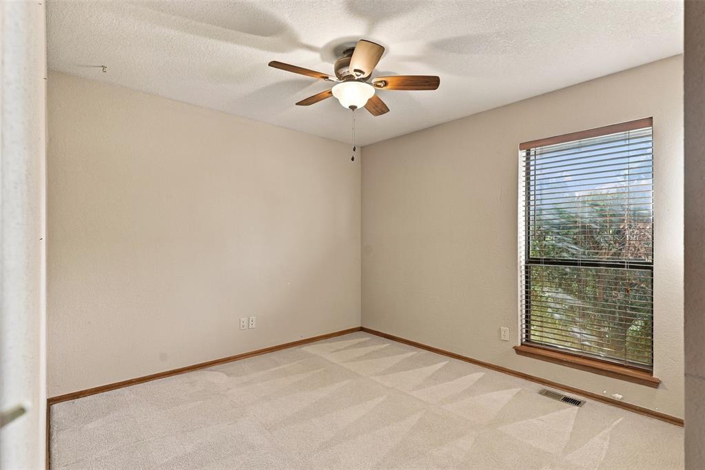 1600 E Persimmon Lane Property Photo 21
