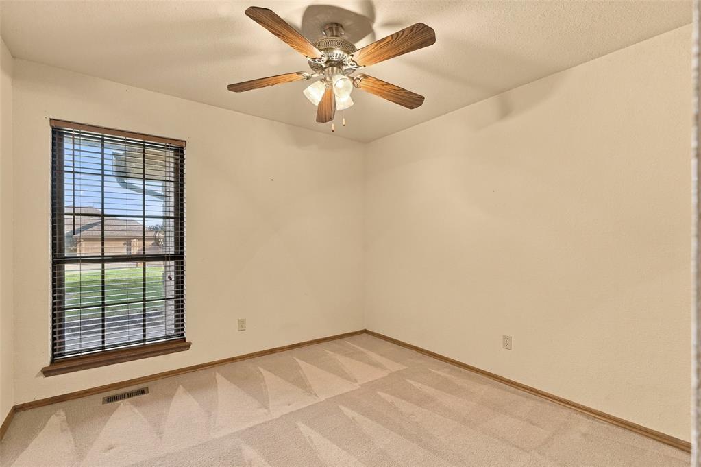 1600 E Persimmon Lane Property Photo 22