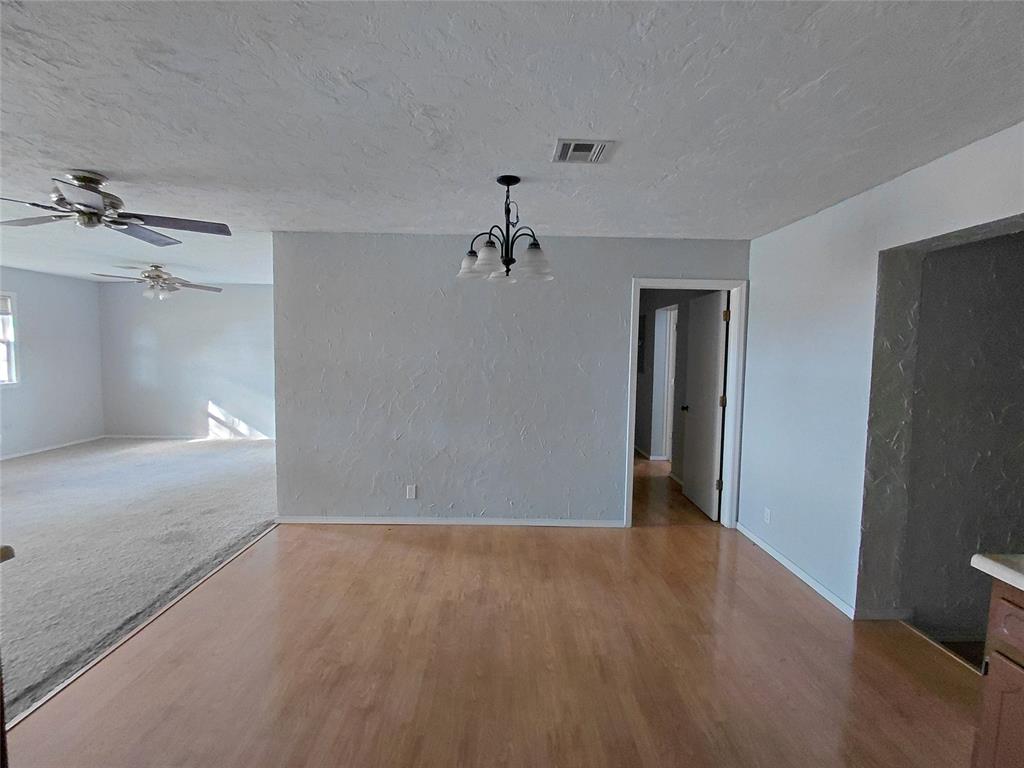 320 Mckinley Avenue Property Photo 6