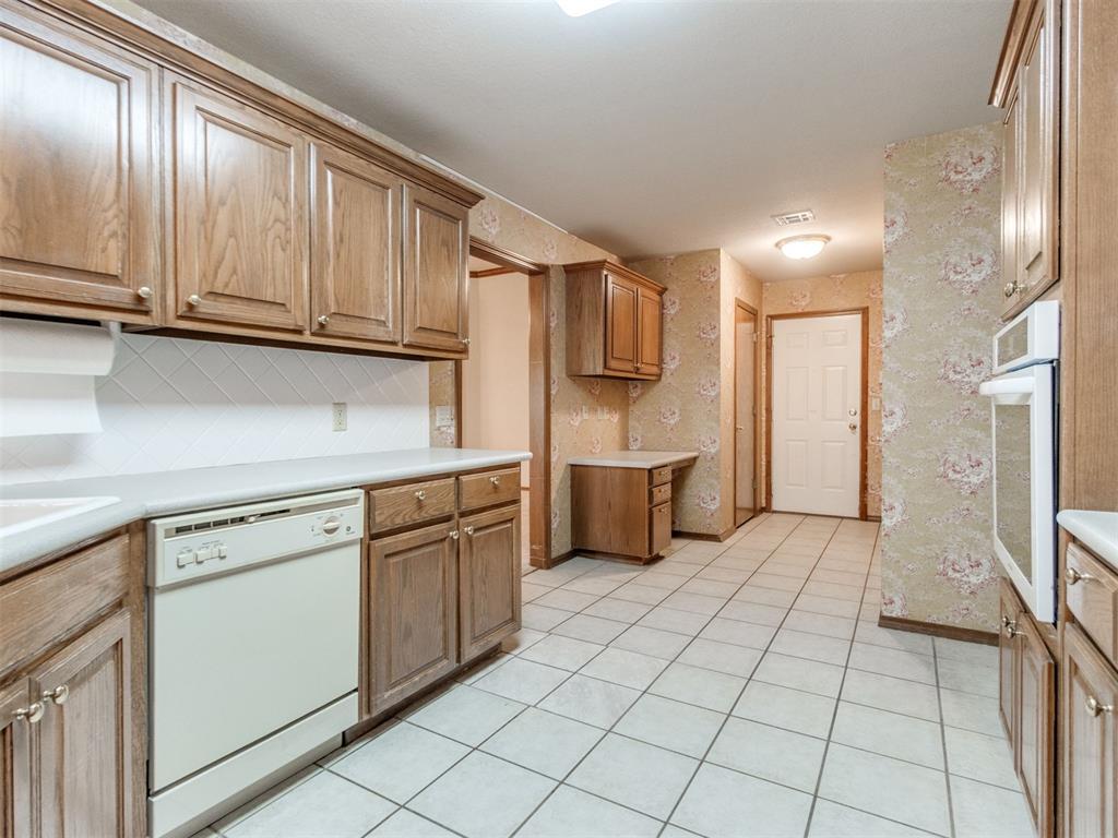 2455 Manchester Drive 29 Property Photo 6
