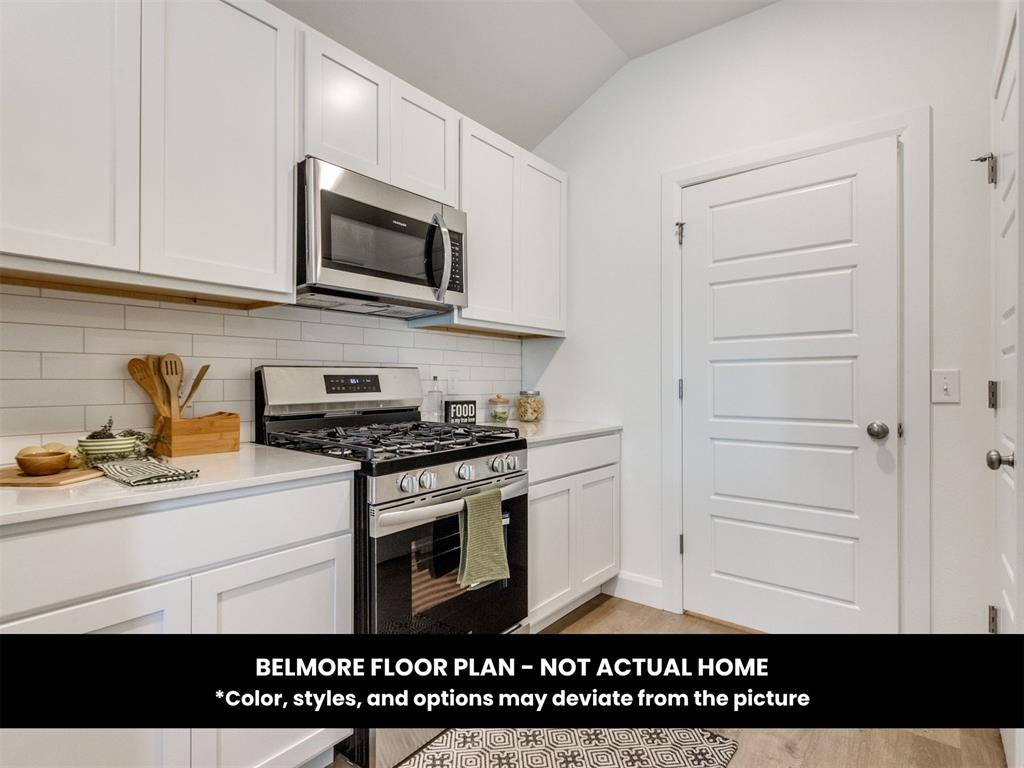 1124 E Stallion Lane Property Photo 19