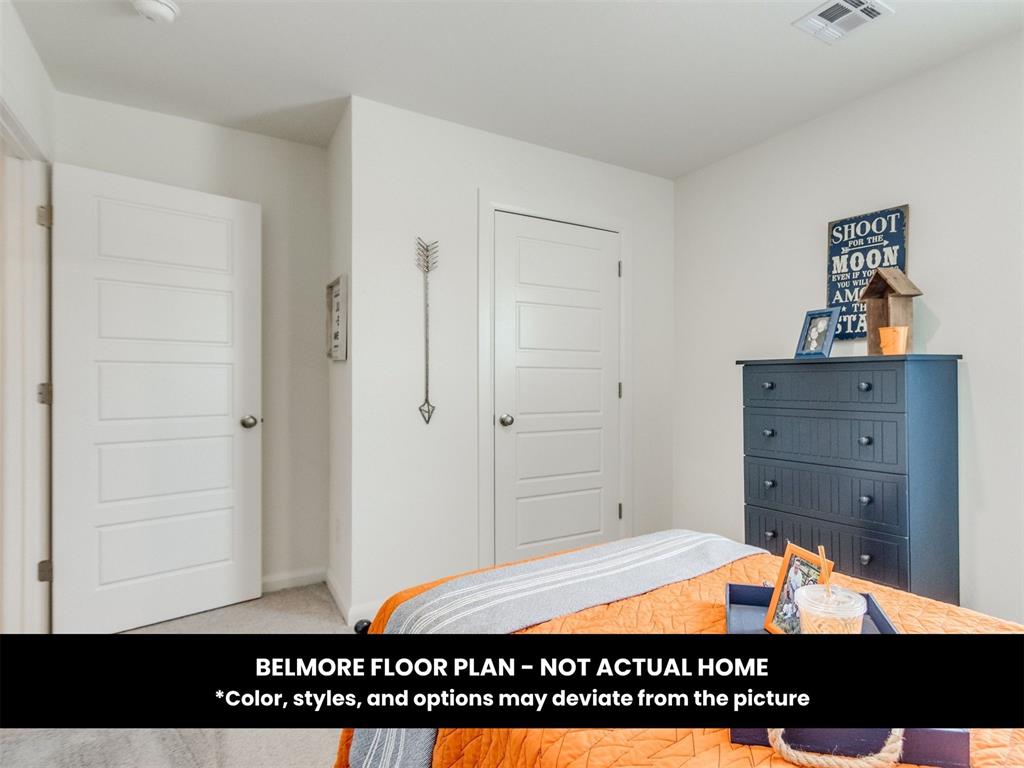 1124 E Stallion Lane Property Photo 33