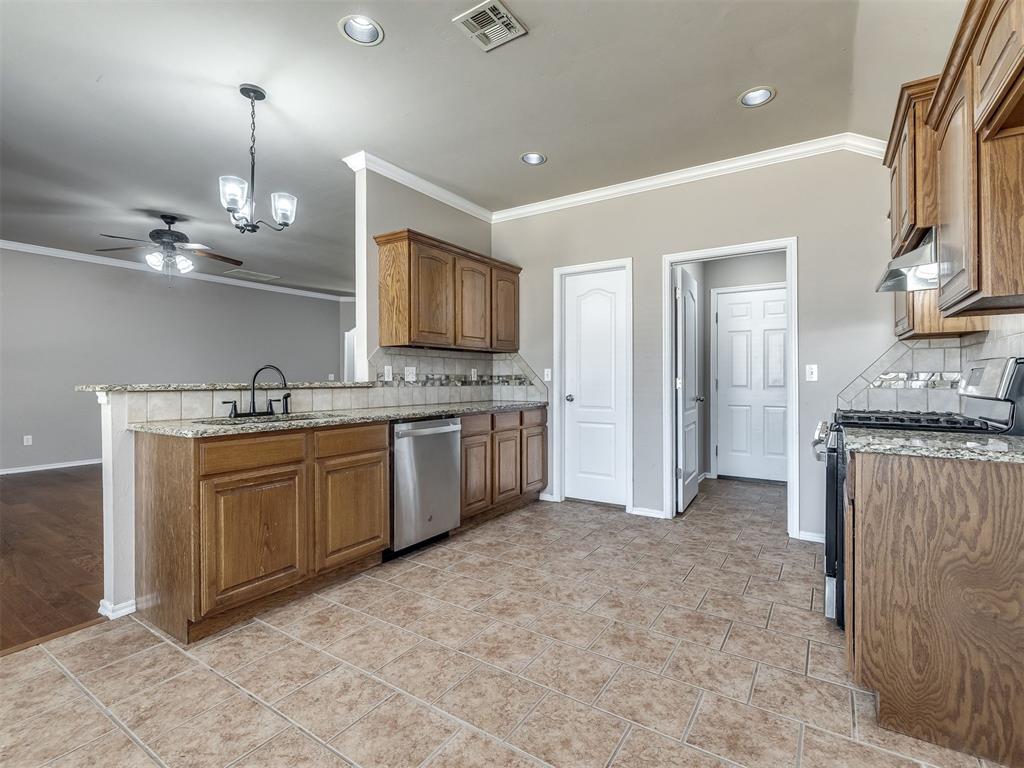 4601 Se 79th Street Property Photo 13
