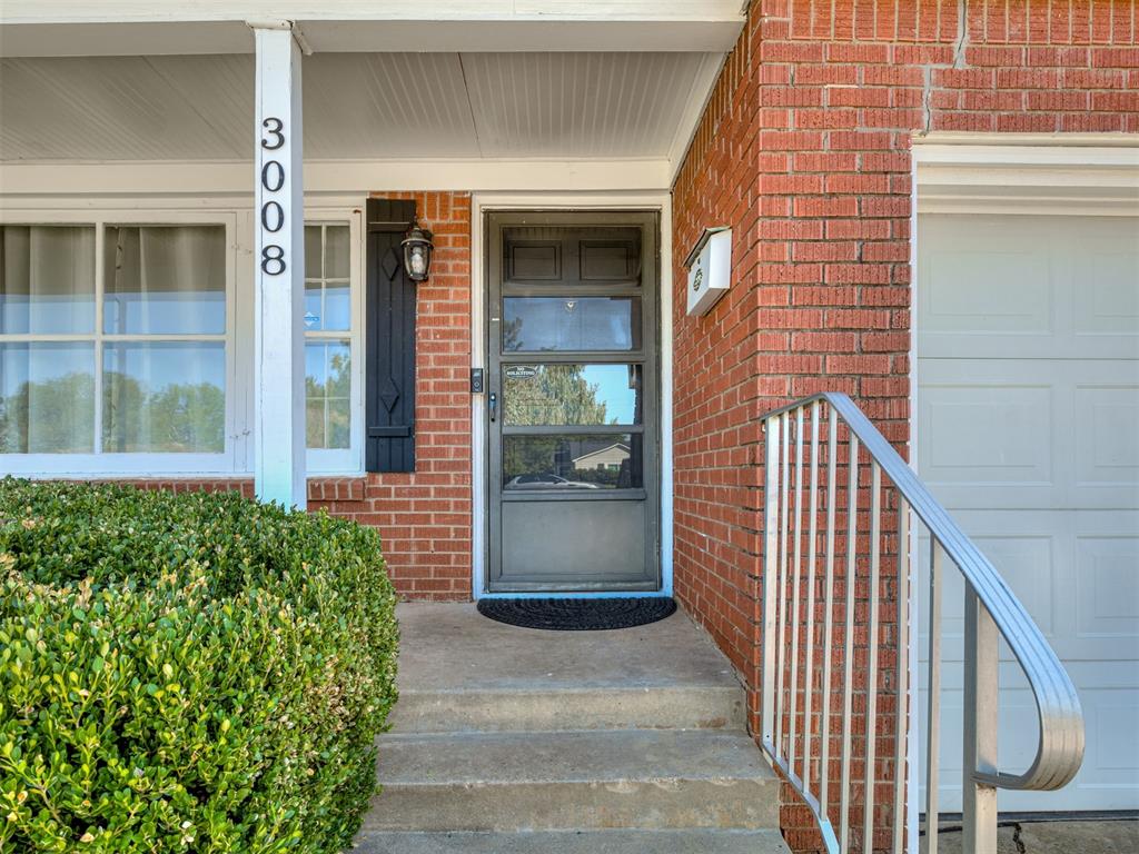 3008 W Fairfield Avenue Property Photo 3