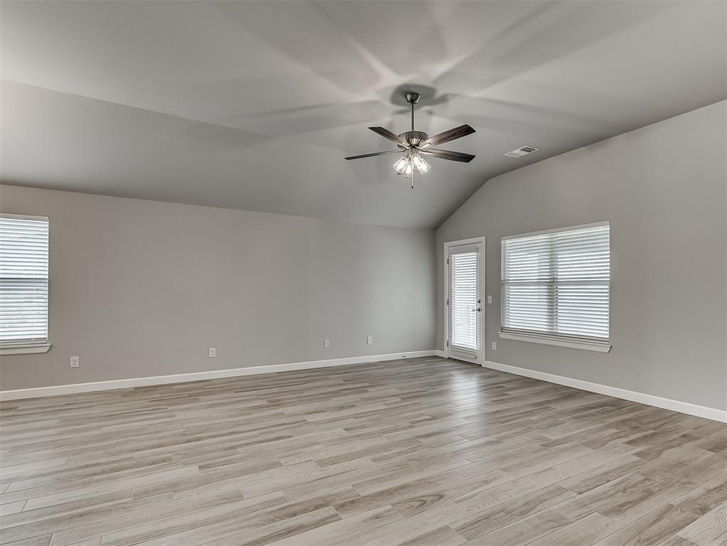 2406 Heather Road Property Photo 17