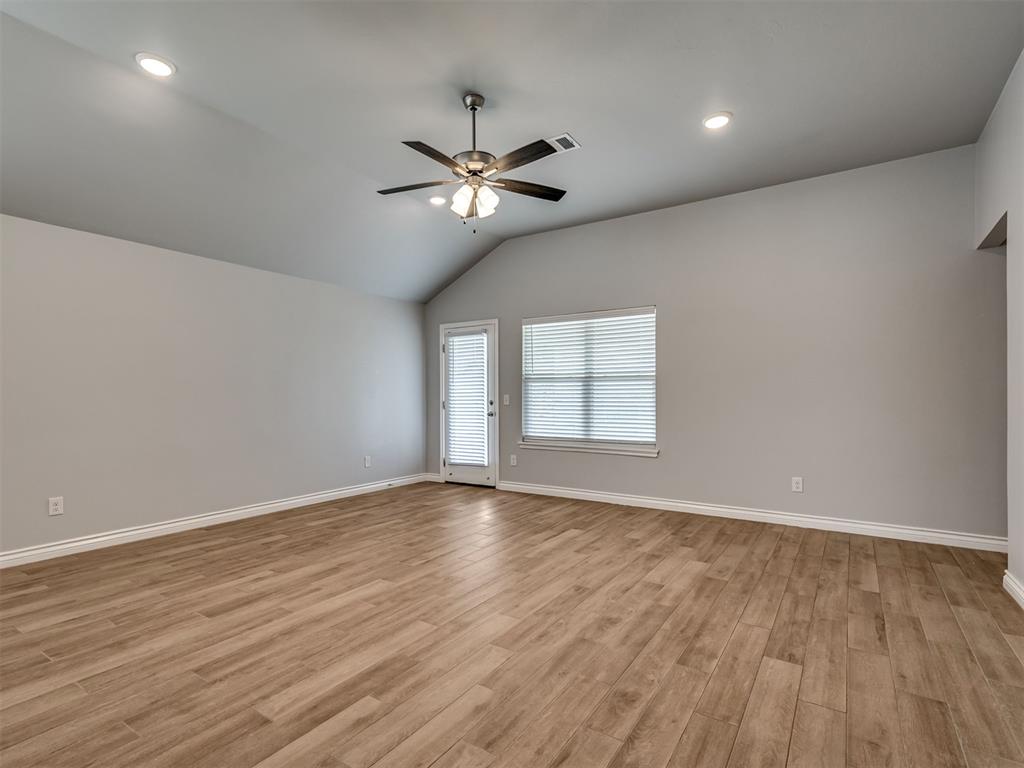 405 Vista Drive Property Photo 17