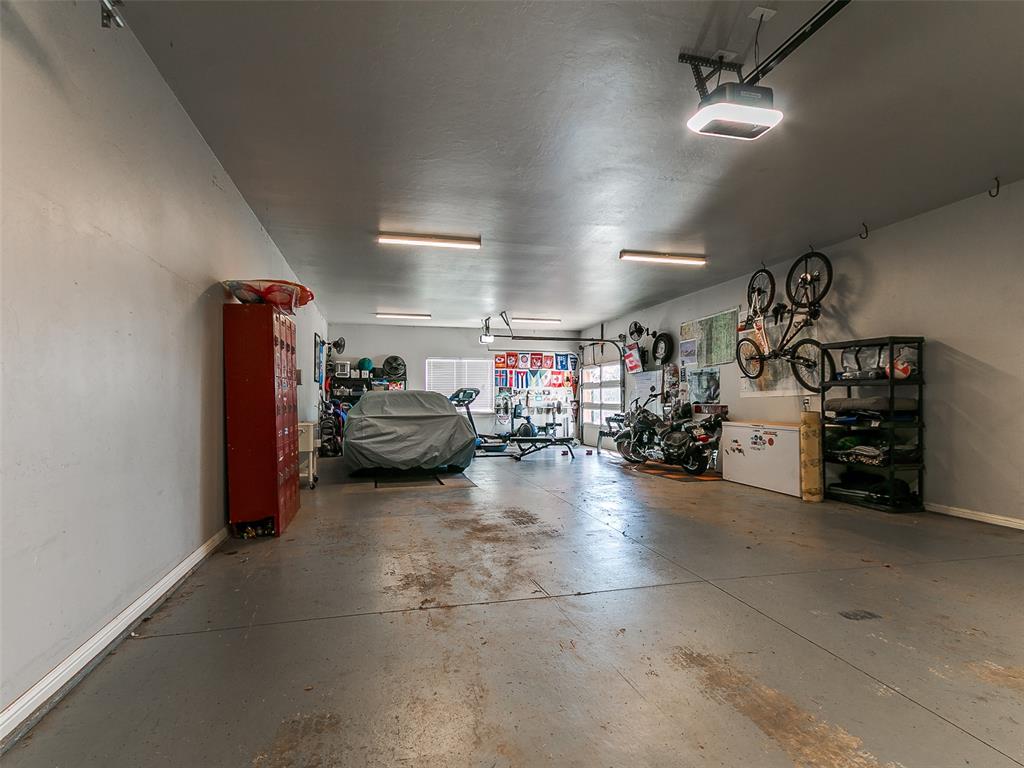 5200 Nw 158th Street Property Photo 46