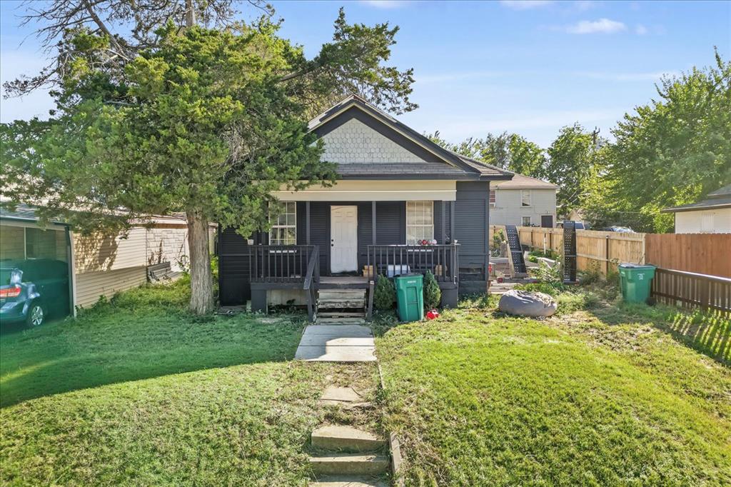 616 Sw 24th Street Property Photo 1