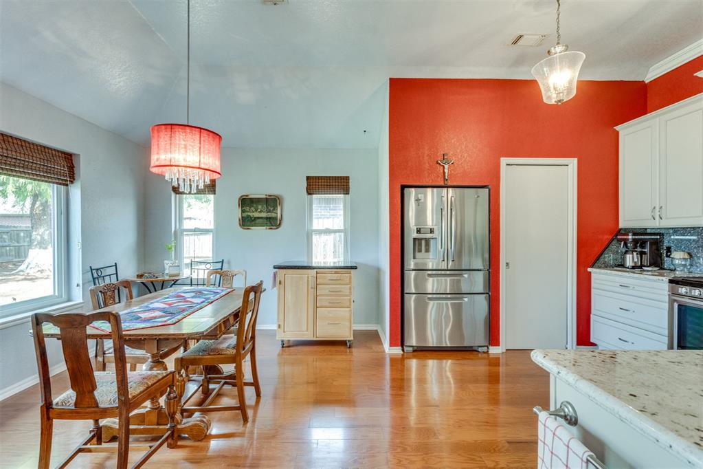 421 E Magnolia Terrace Property Photo 18