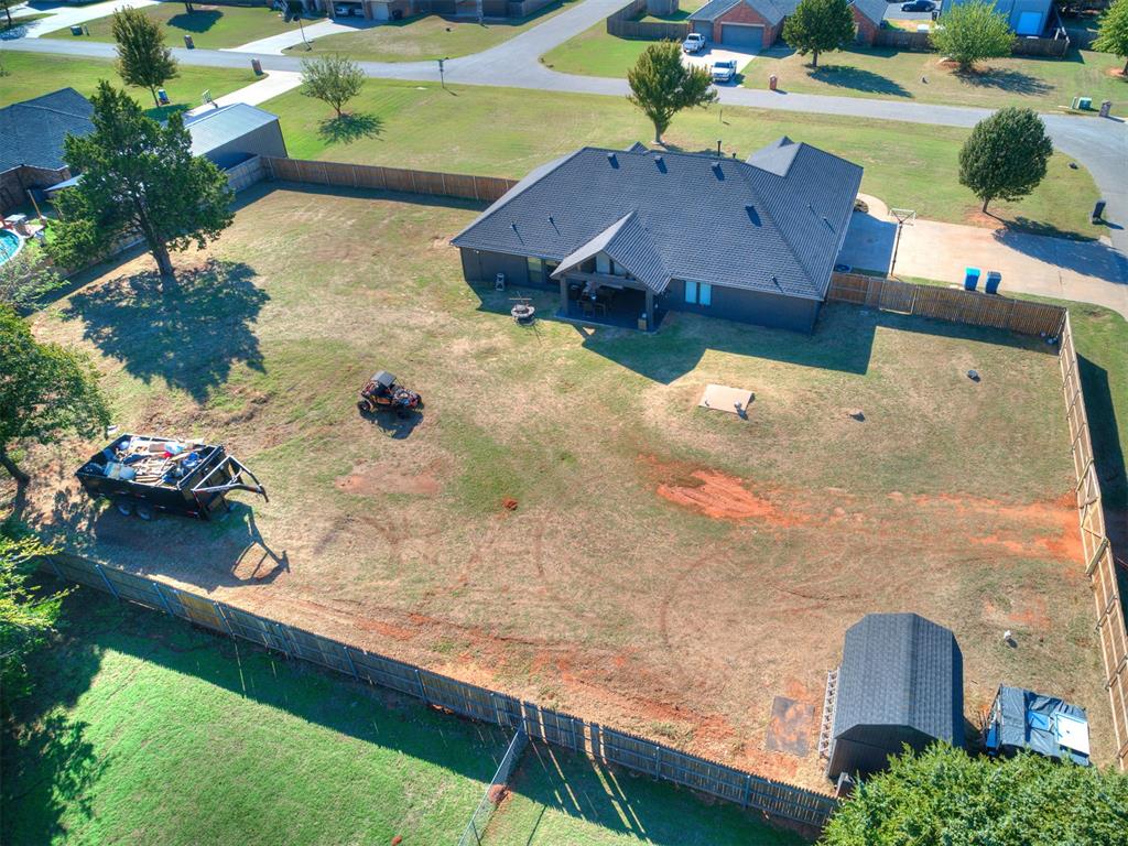 2407 County Road 1195 Property Photo 6