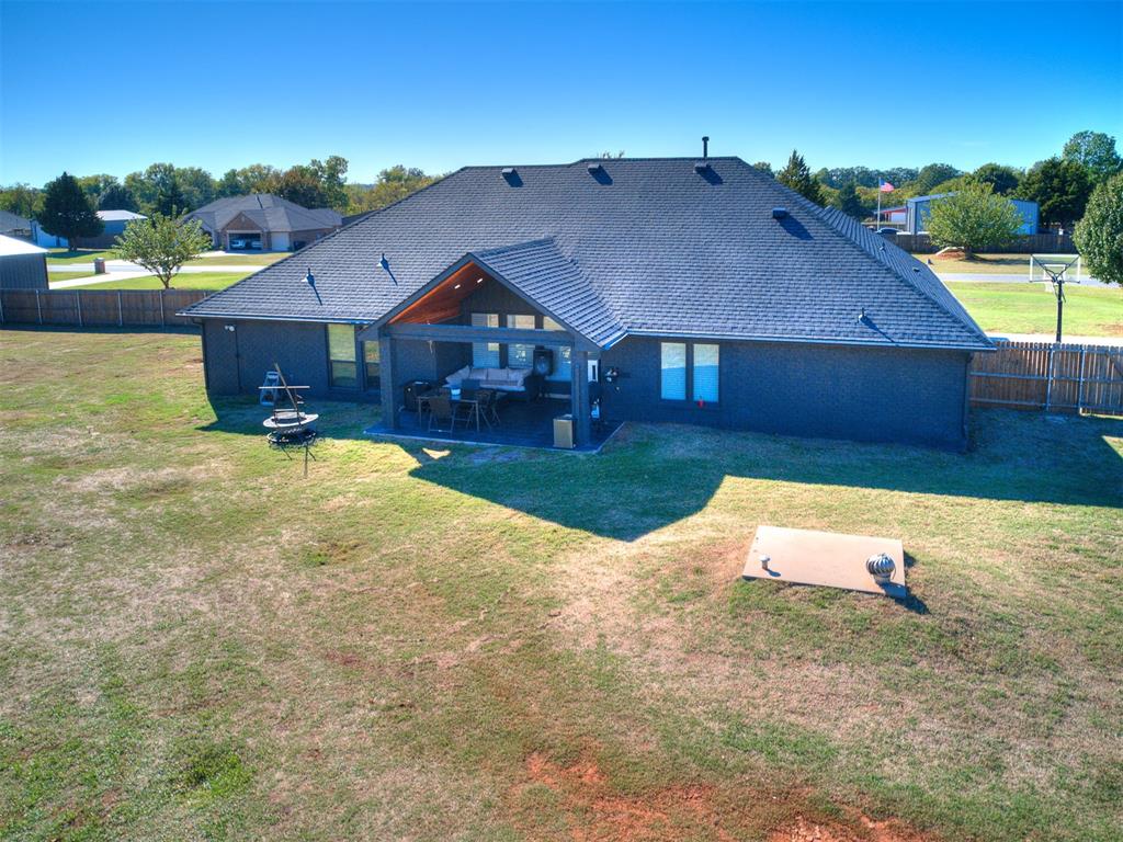 2407 County Road 1195 Property Photo 7