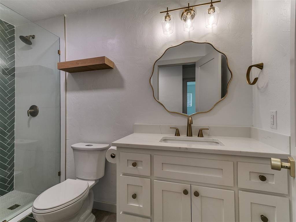 2407 County Road 1195 Property Photo 37