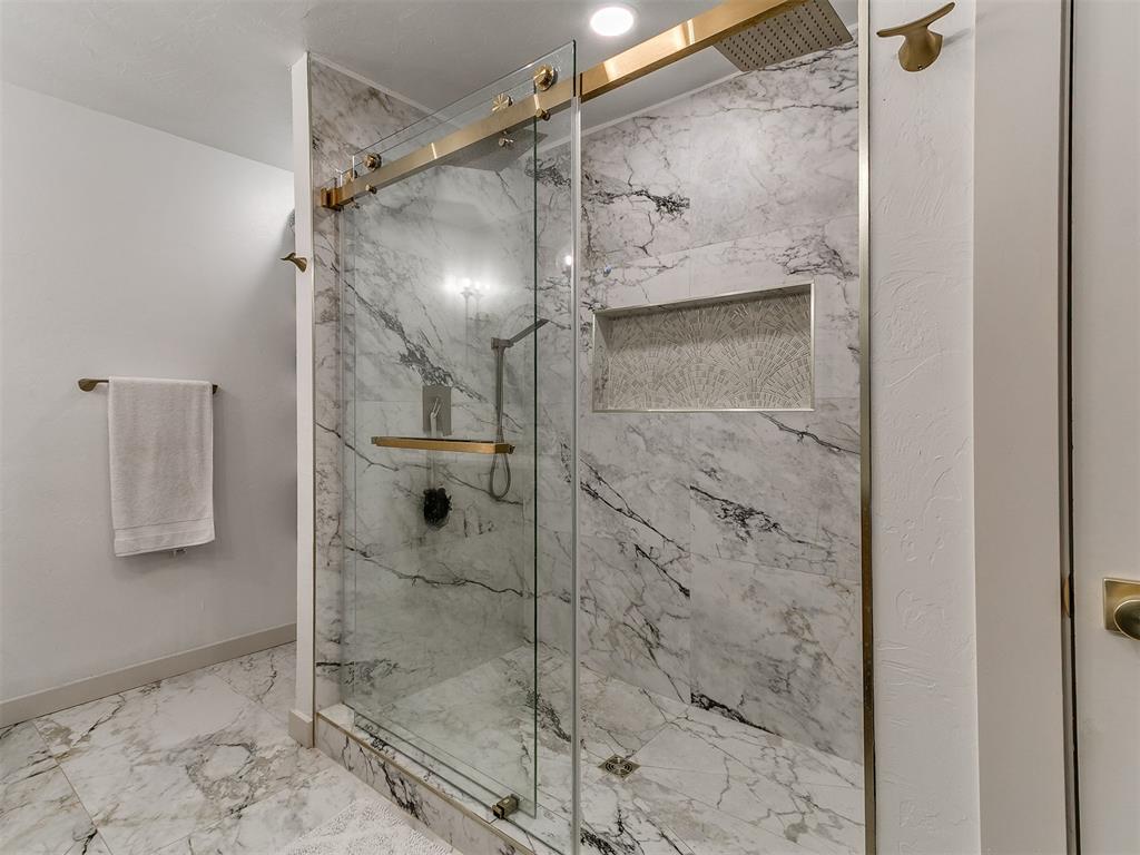 2407 County Road 1195 Property Photo 47