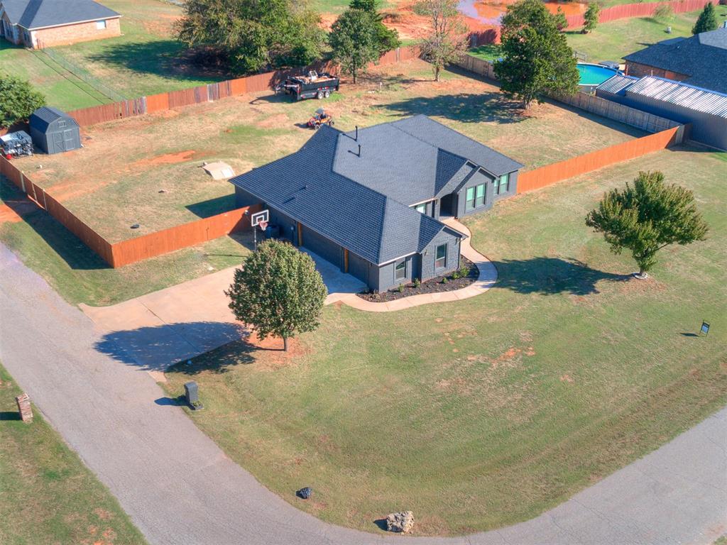 2407 County Road 1195 Property Photo 50