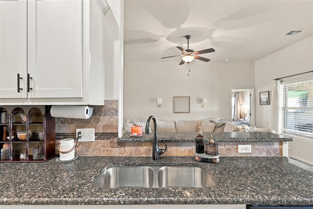 9208 Arman Drive Property Photo 13