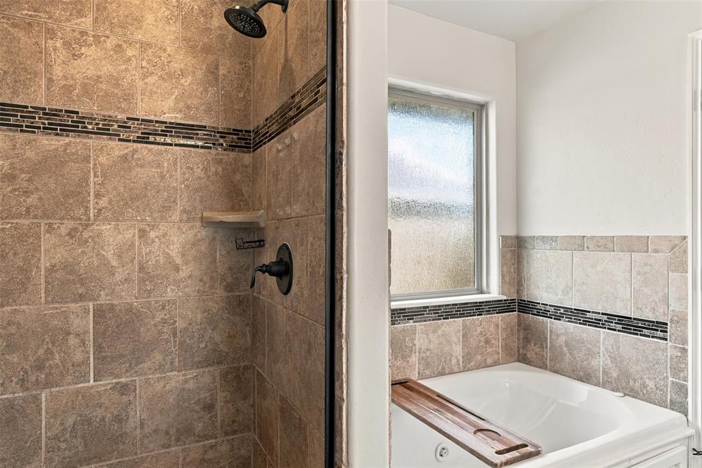 9208 Arman Drive Property Photo 20