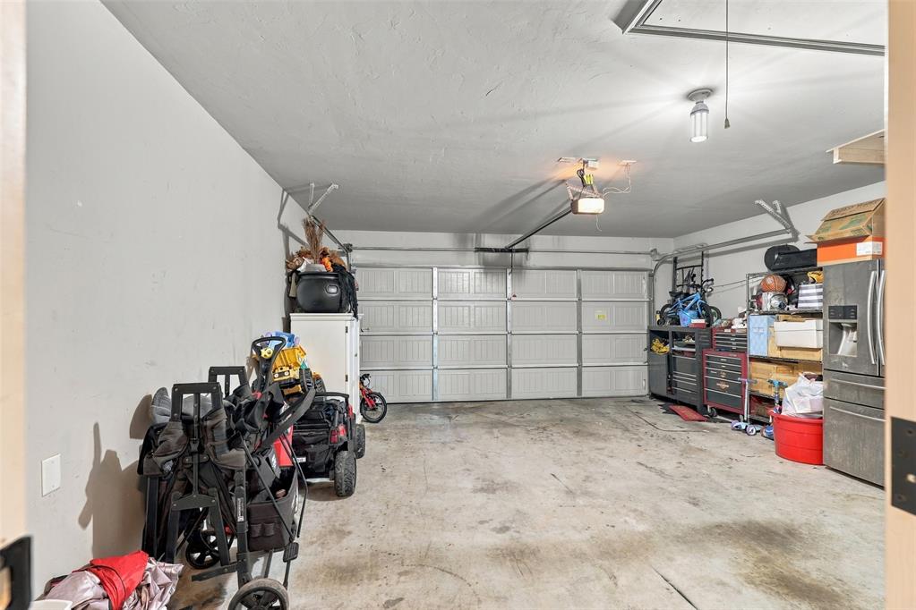 9208 Arman Drive Property Photo 27