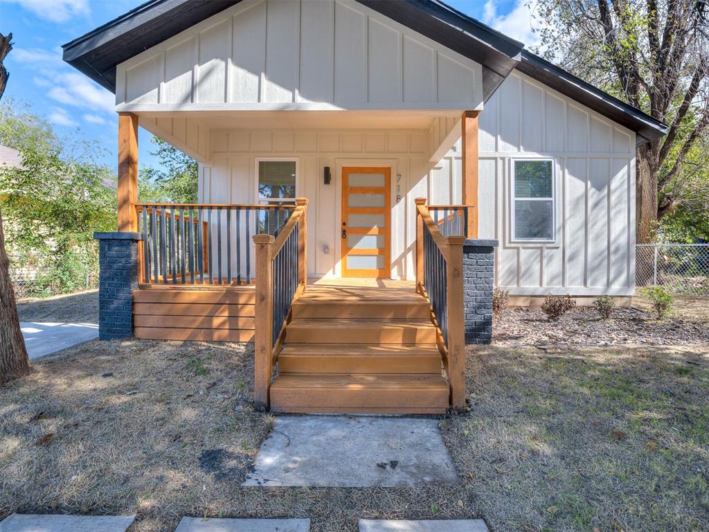 718 N Admire Avenue Property Photo 6