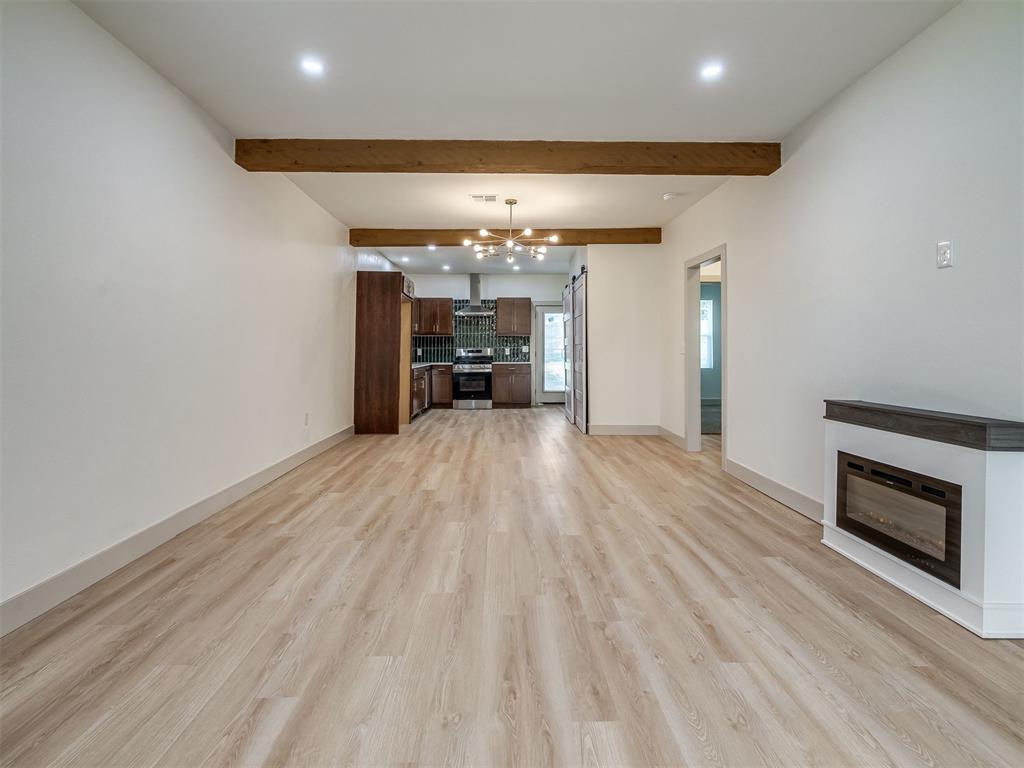 718 N Admire Avenue Property Photo 12