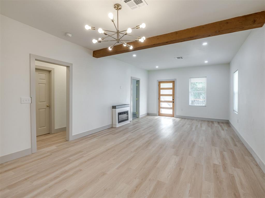 718 N Admire Avenue Property Photo 19