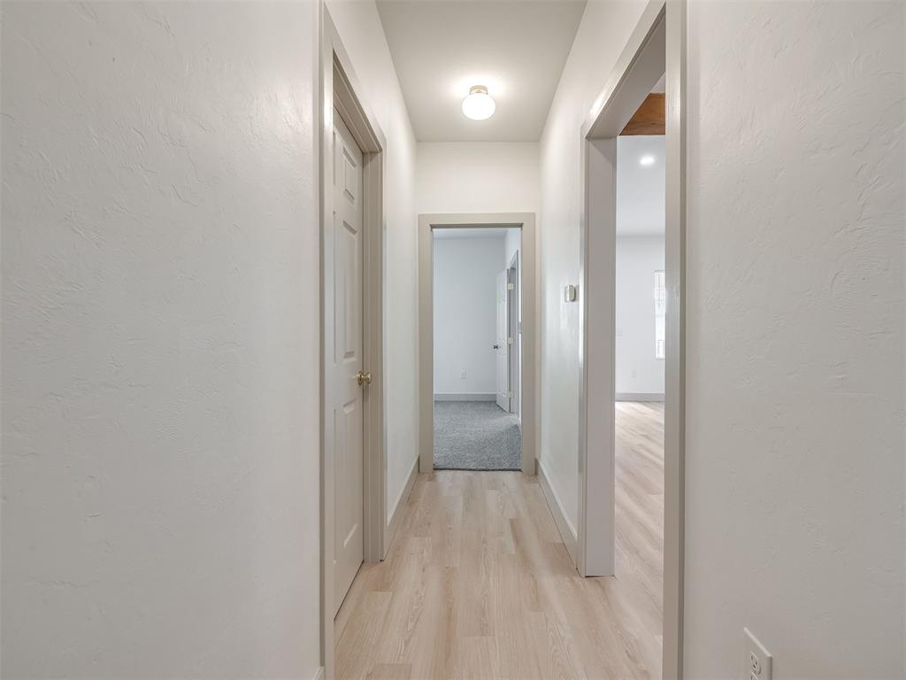 718 N Admire Avenue Property Photo 35