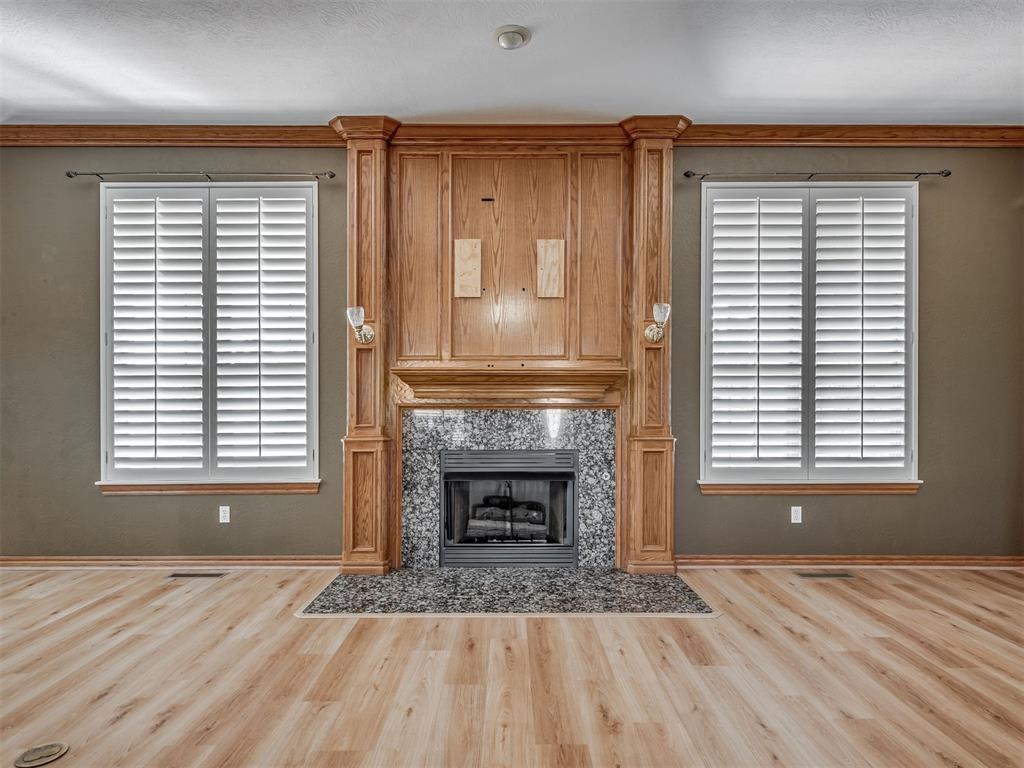 3550 N County Line Road Property Photo 10