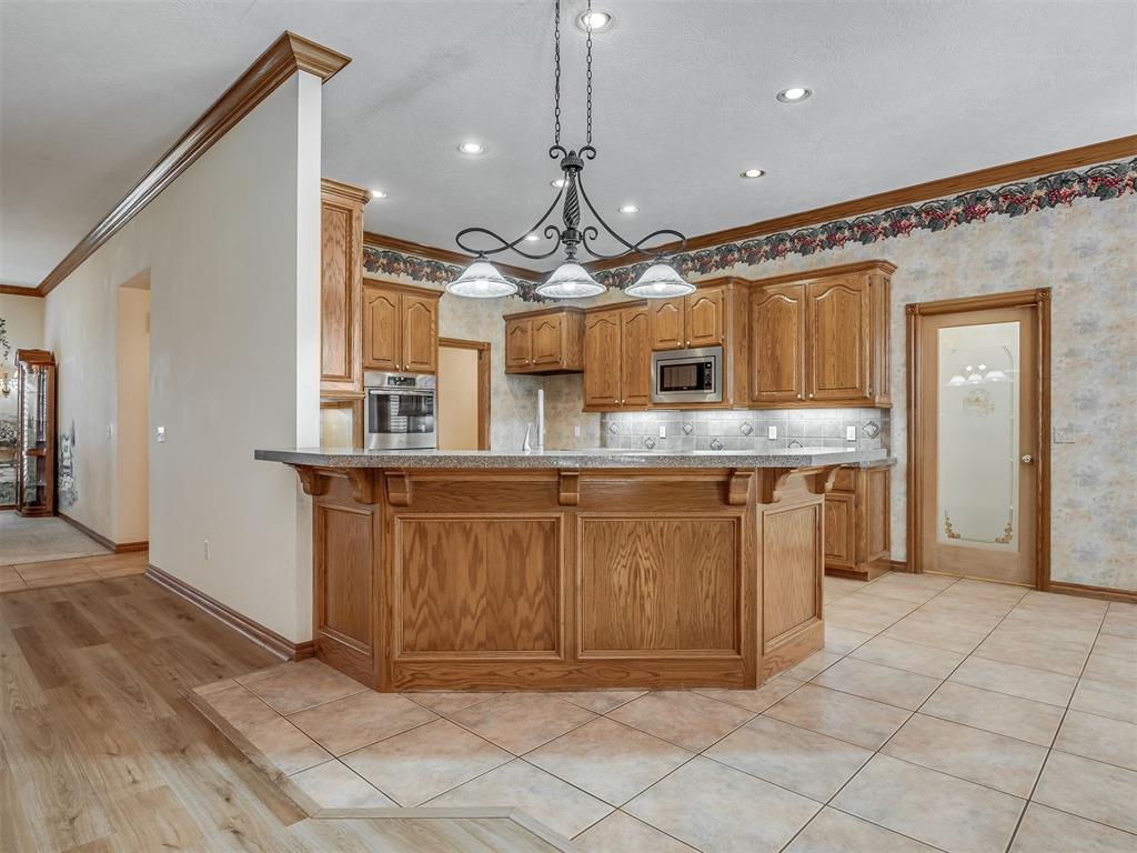 3550 N County Line Road Property Photo 12