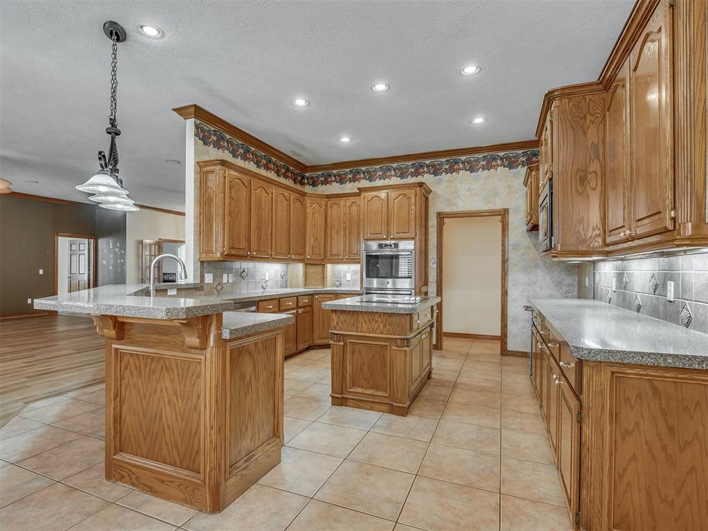 3550 N County Line Road Property Photo 13
