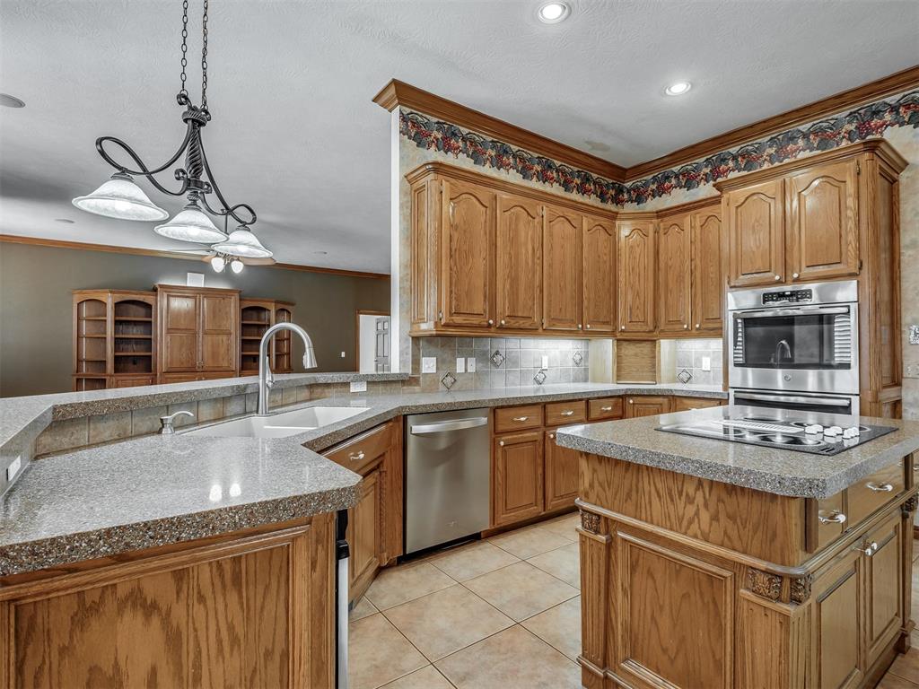 3550 N County Line Road Property Photo 14