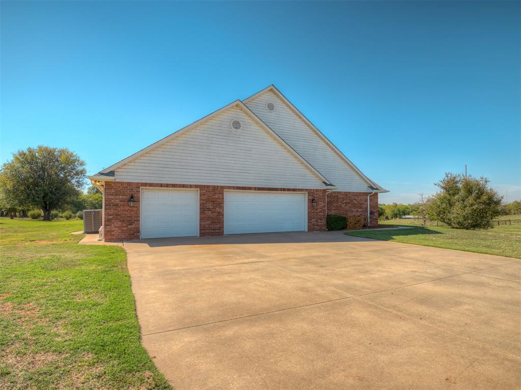 3550 N County Line Road Property Photo 44