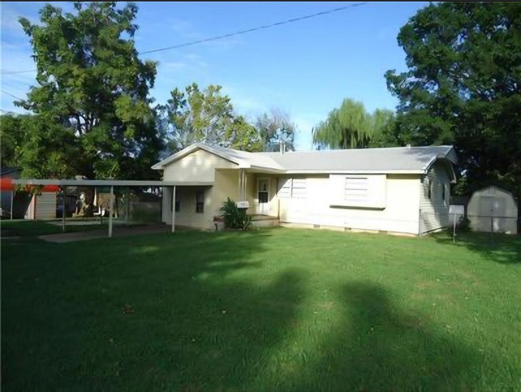 217 S 2nd Street Property Photo 1
