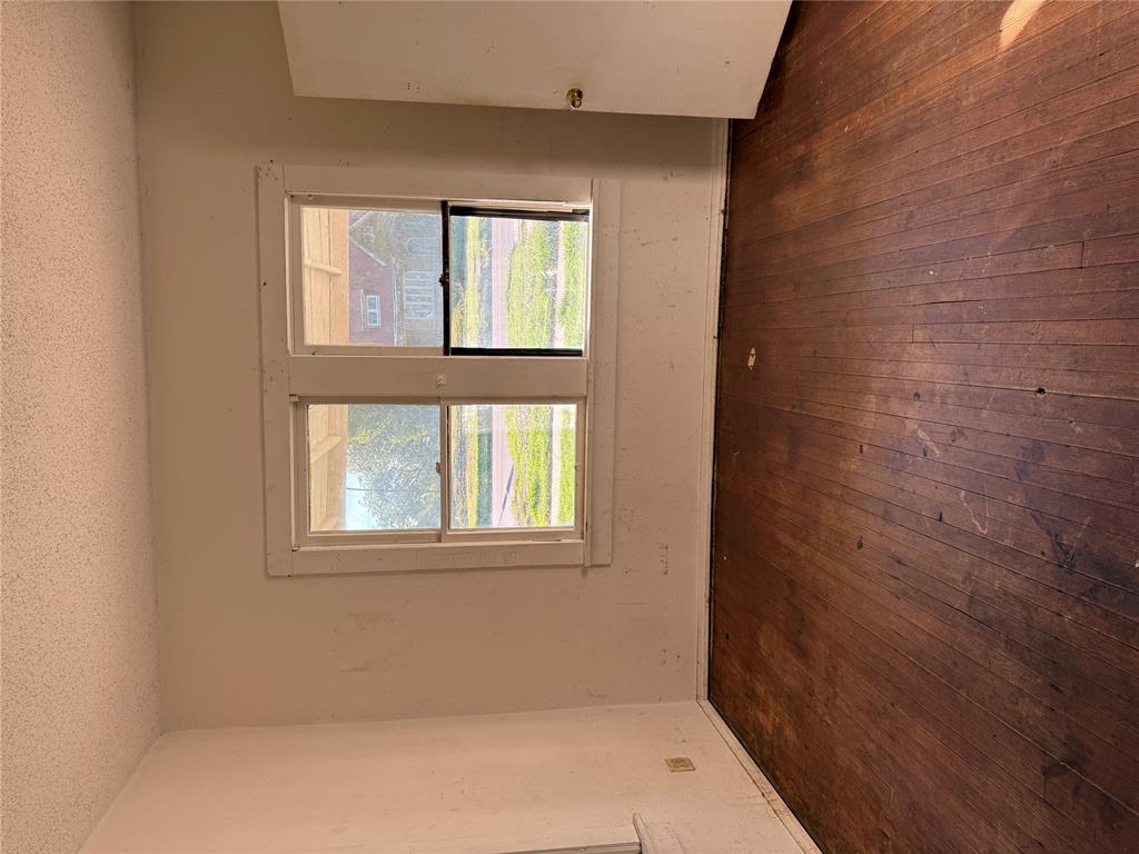 922 S Mekusukey Avenue Property Photo 14