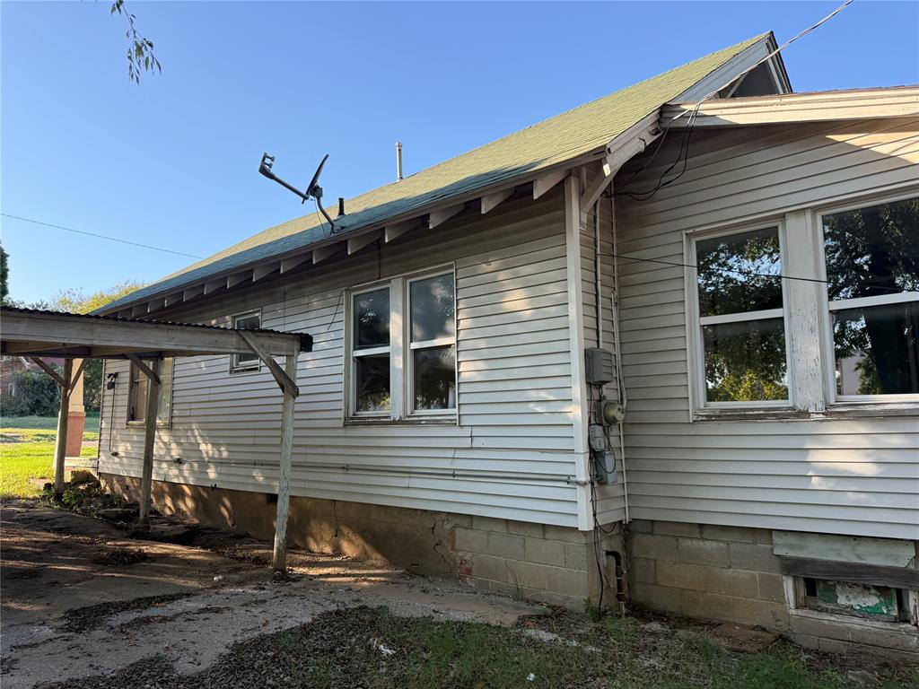 922 S Mekusukey Avenue Property Photo 21