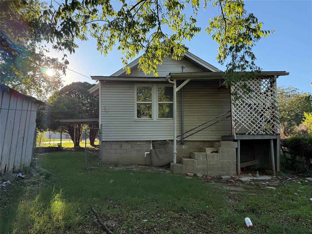 922 S Mekusukey Avenue Property Photo 23
