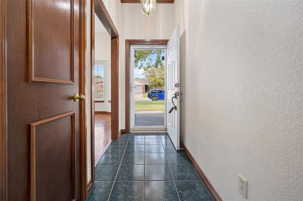 334 W Crooked Branch Way Property Photo 6