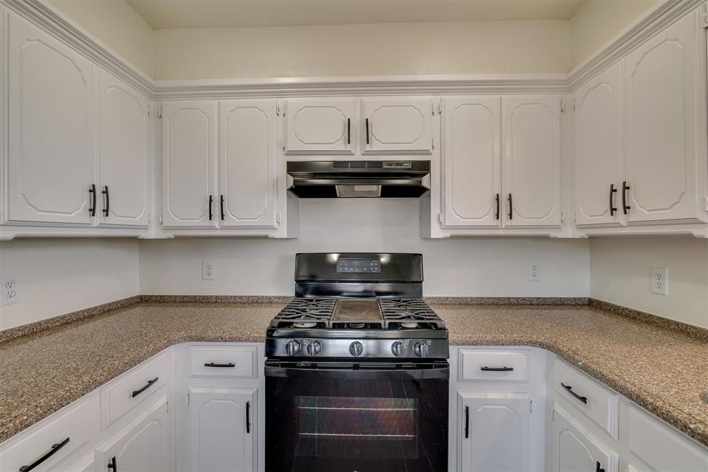 810 N Oak Branch Court Property Photo 17