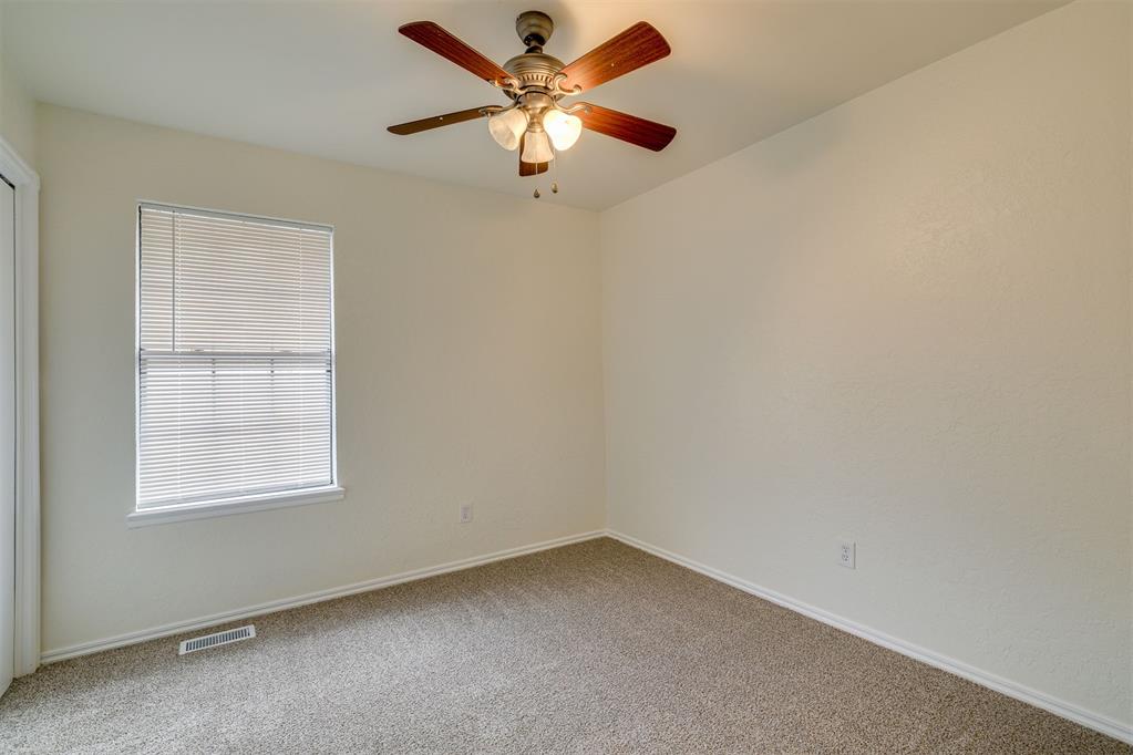 810 N Oak Branch Court Property Photo 27