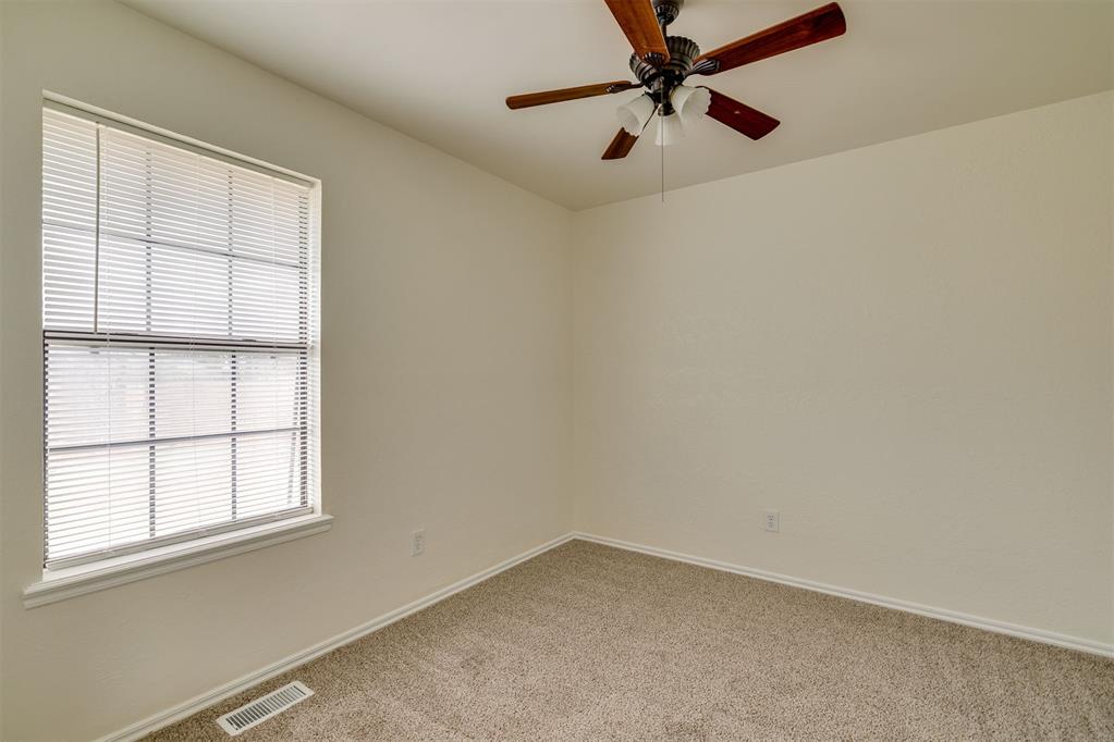 810 N Oak Branch Court Property Photo 28