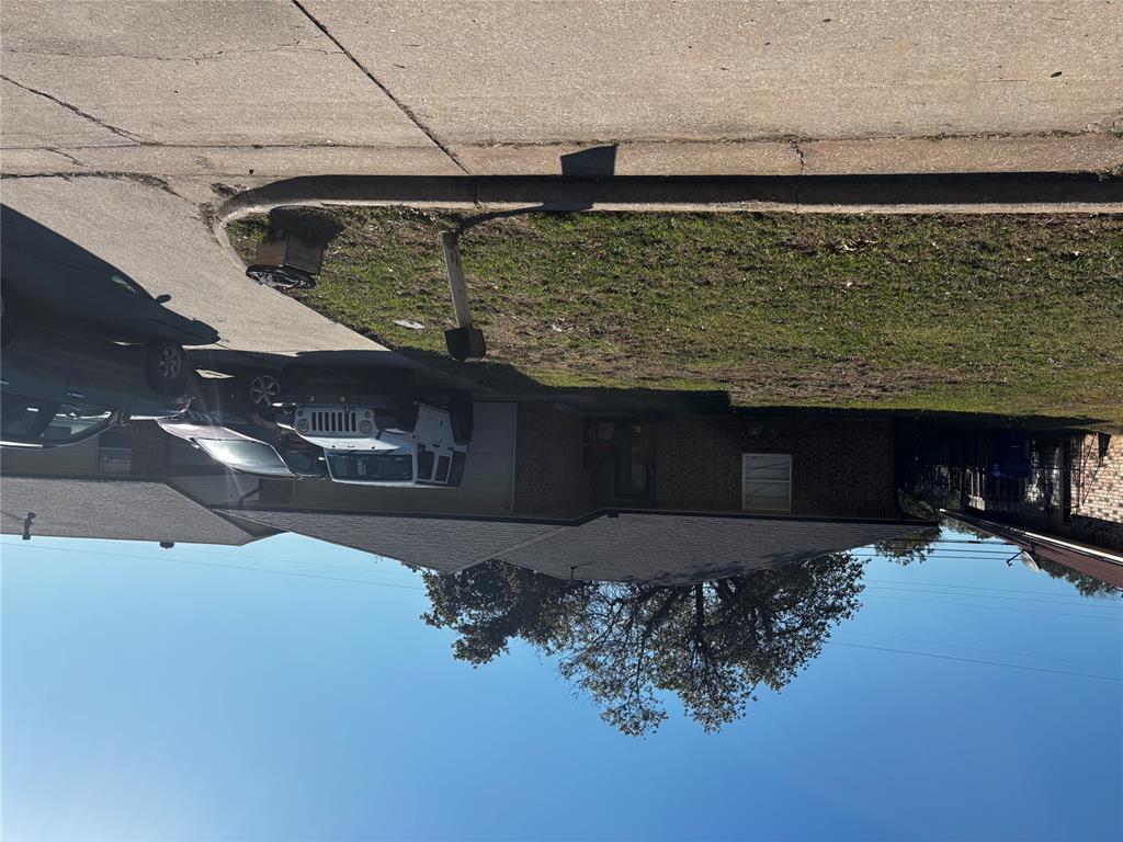 1828 Tim Drive Property Photo 1