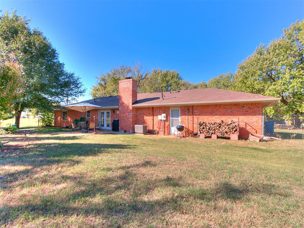2630 N West Oaks Drive Property Photo 4