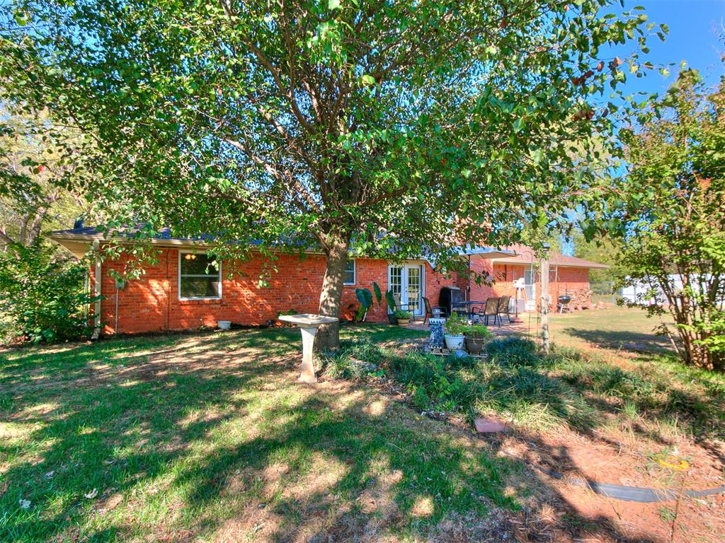 2630 N West Oaks Drive Property Photo 7