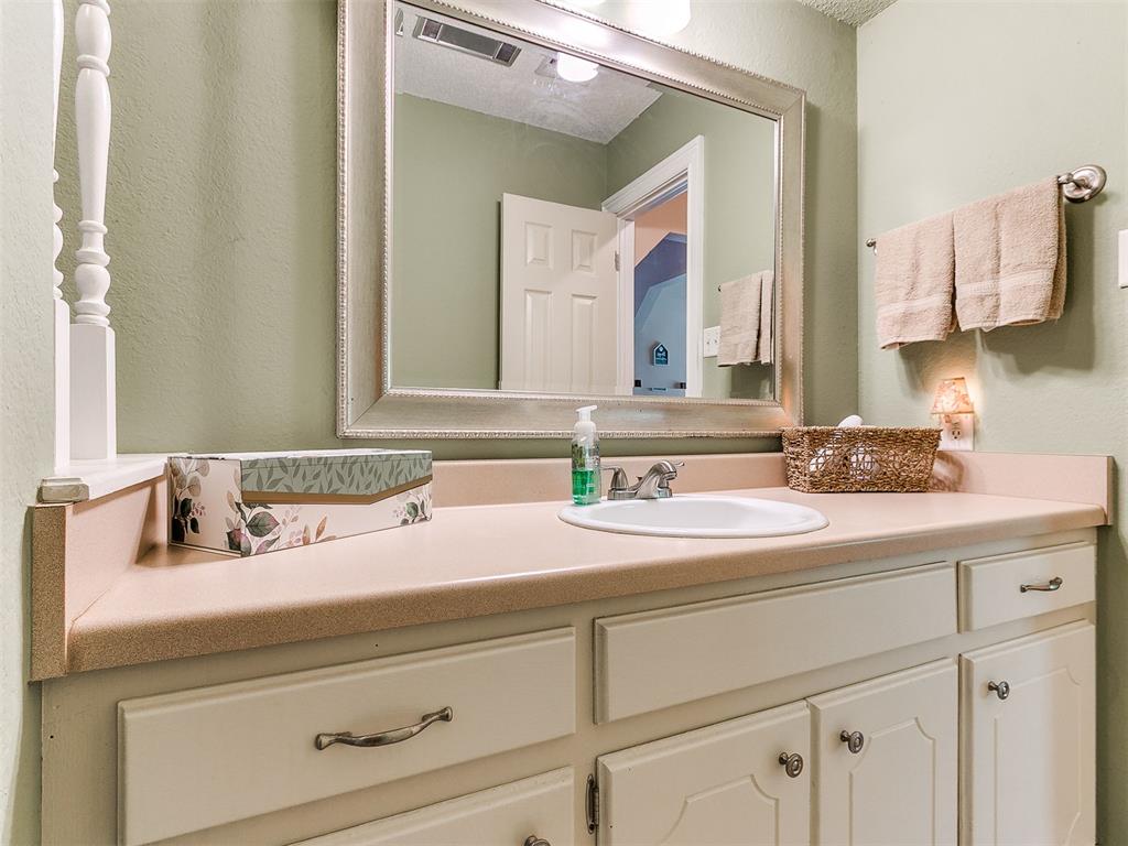 2630 N West Oaks Drive Property Photo 15