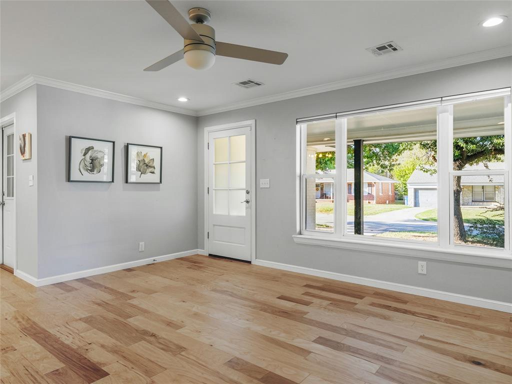 1912 Brighton Avenue Property Photo 4