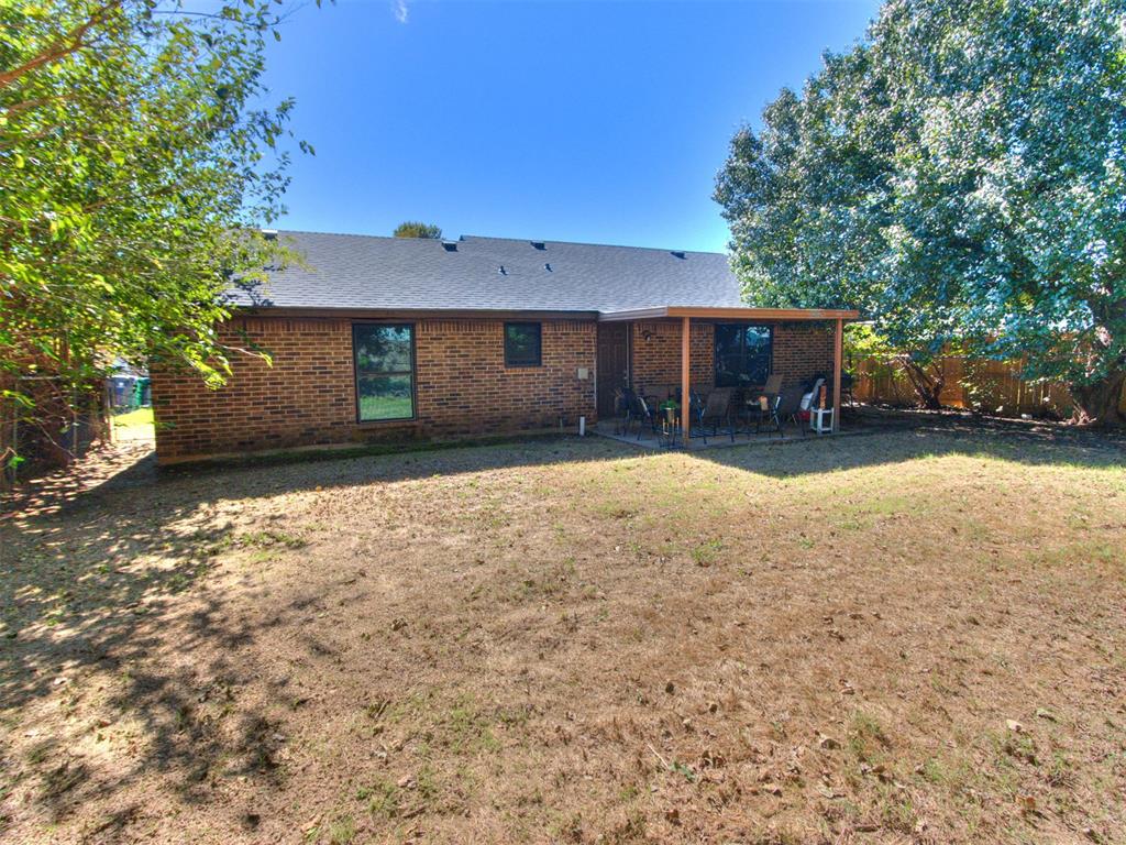 617 Nw 117th Street Property Photo 6