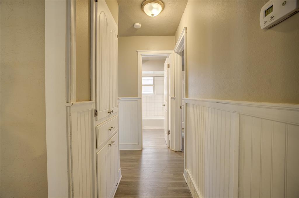 9901 Essex Avenue Property Photo 17